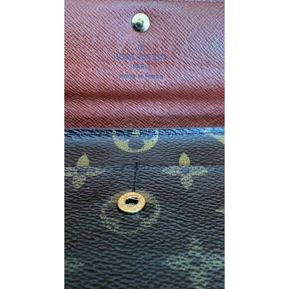 Louis Vuitton Monogram Canvas Wallet With Snap Closure & Zippered Coin Pocket - Picture 5 of 9